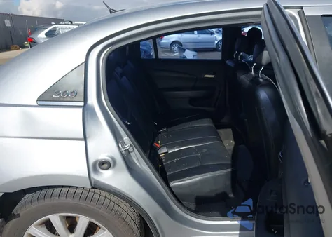 2013 Chrysler 200 Limited from USA, damaged, VIN 1C3CCBCGXDN607688